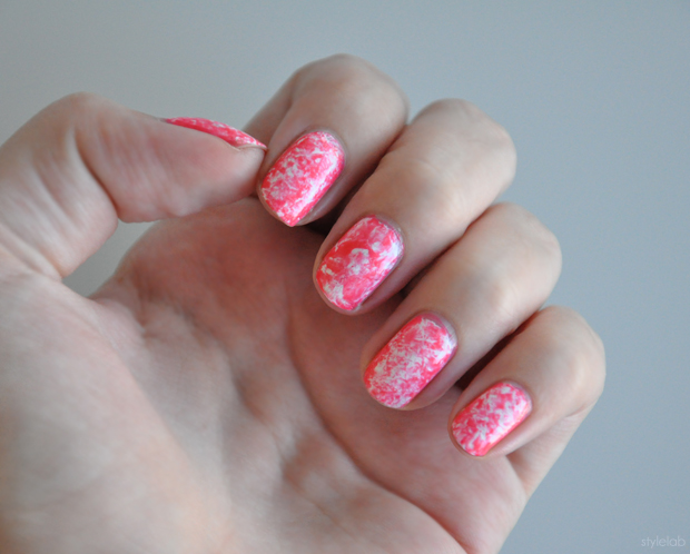 stylelab beauty blog nail art diy tutorial crackle nails 2a | StyleLab